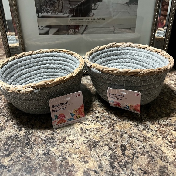 Woven Basket - Picture 1 of 9